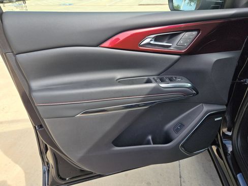 Certified 2026 Chevrolet Traverse RS FWD image 18