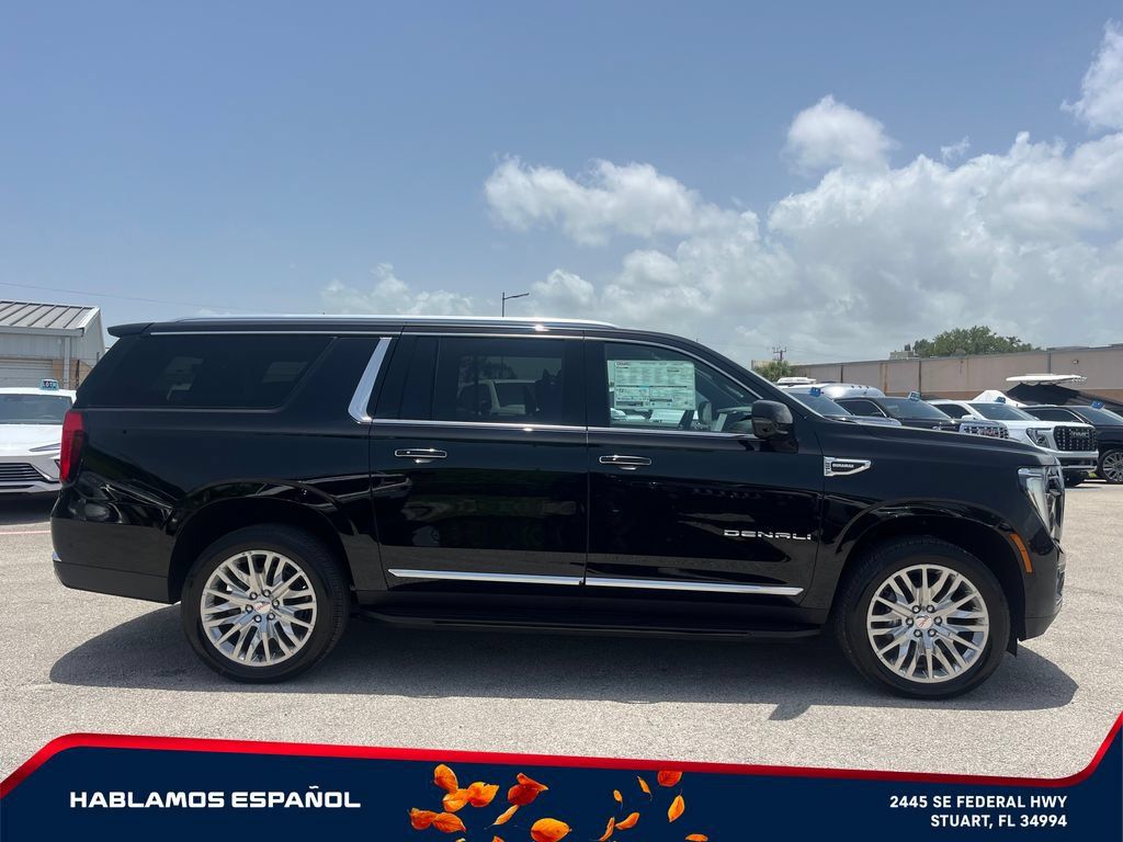 New 2026 GMC Yukon XL Denali w/ Advanced Technology Package AWD/4WD image 8