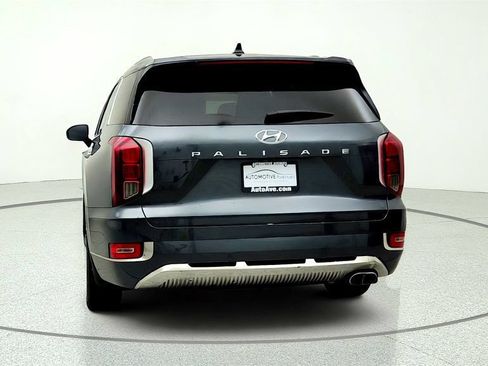 Used 2022 Hyundai Palisade Calligraphy w/ Winter Package FWD image 6