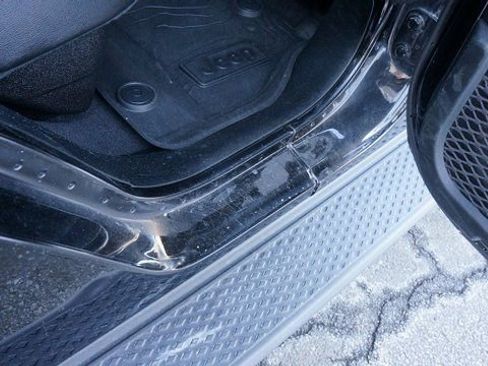 Used 2021 Jeep Gladiator Overland image 52