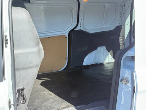 Used 2020 Ford Transit Connect XL FWD image 11