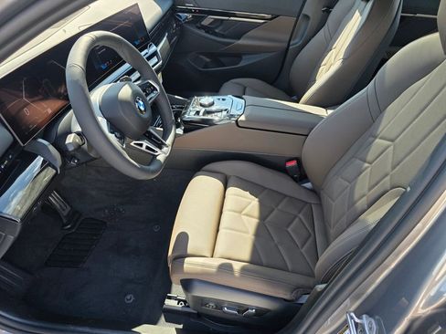 New 2026 BMW 530i image 7