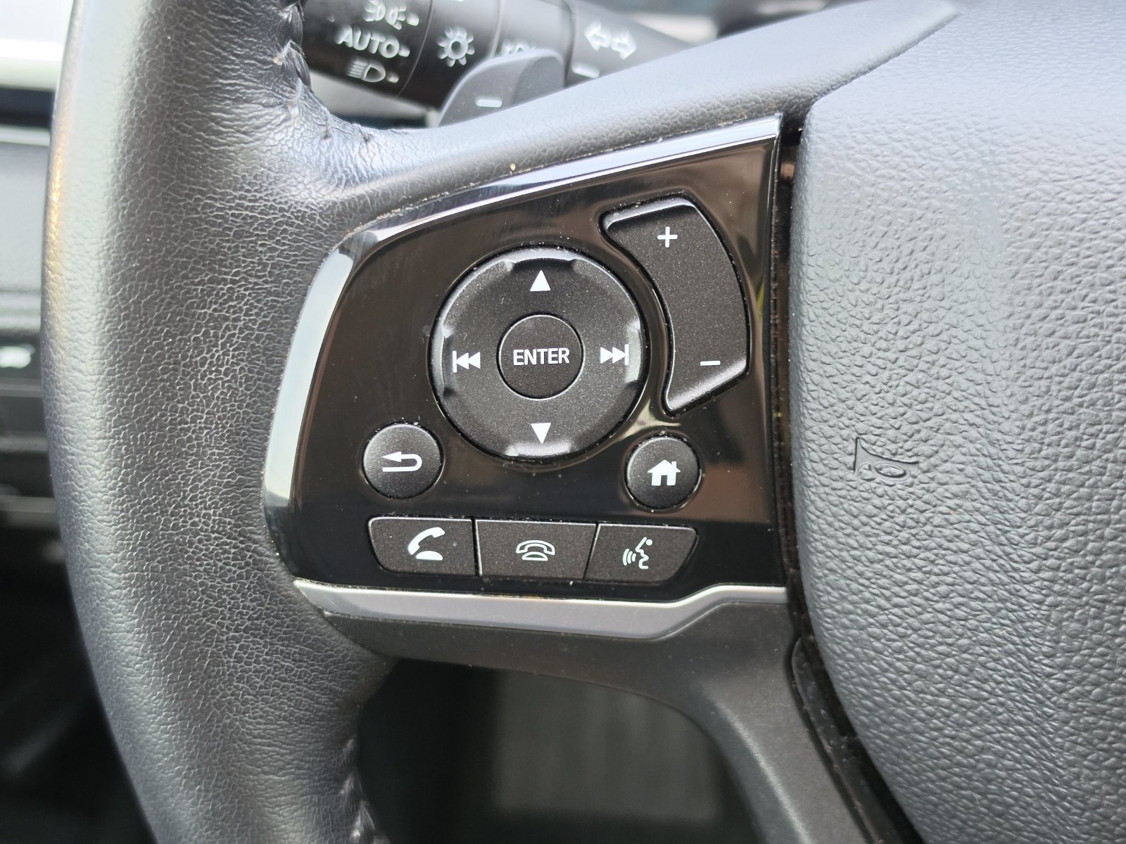 Used 2024 Honda Odyssey Touring image 22