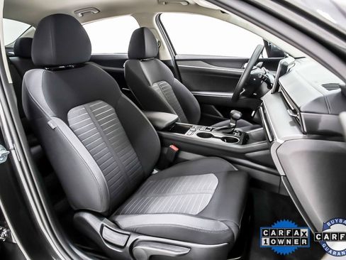 Used 2026 Kia K5 LXS image 32