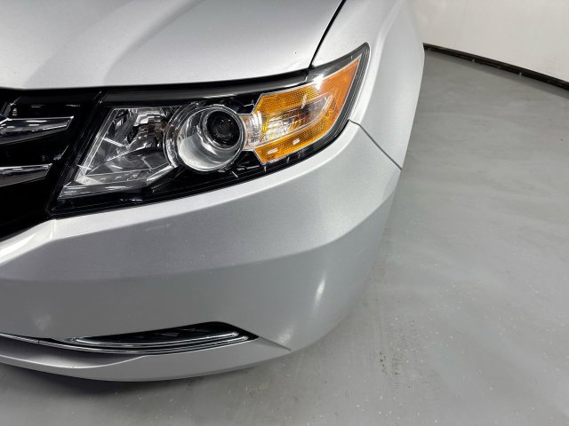 Used 2015 Honda Odyssey EX image 28
