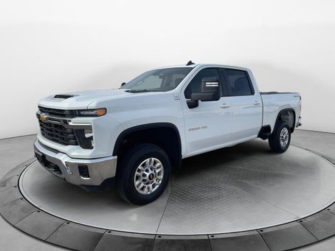Used 2024 Chevrolet Silverado 2500 LT AWD/4WD image 1