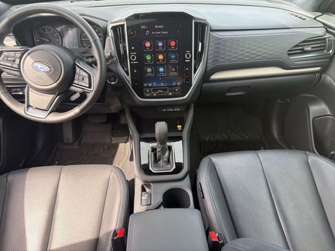 Used 2025 Subaru Forester Limited image 16