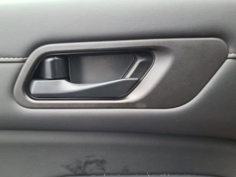 New 2026 Nissan Pathfinder SV image 16