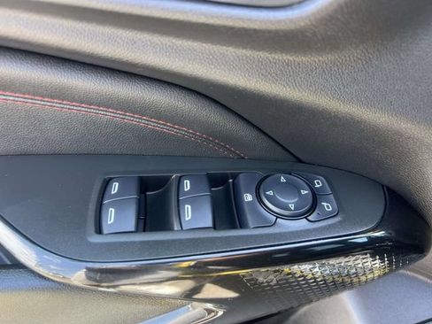 Used 2024 Chevrolet Trax RS w/ Driver Confidence Package FWD image 18