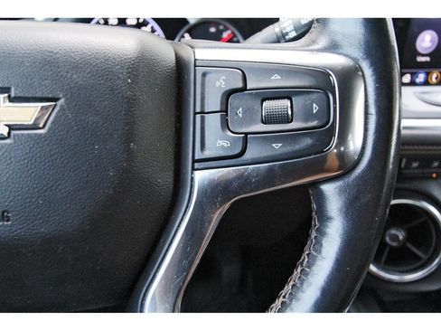 Used 2019 Chevrolet Blazer Premier w/ Sun and Wheels Package FWD image 16