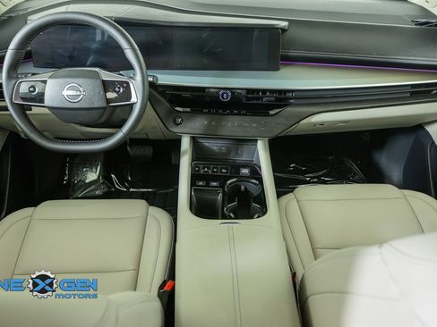 Used 2025 Nissan Murano SL AWD/4WD image 30