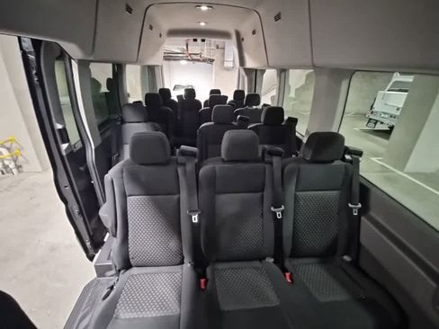 Used 2023 Ford Transit 350 XLT RWD image 12