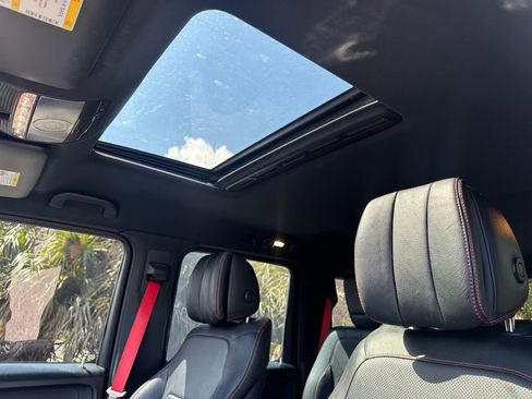 Used 2019 Mercedes-Benz G 550 w/ AMG Line image 32
