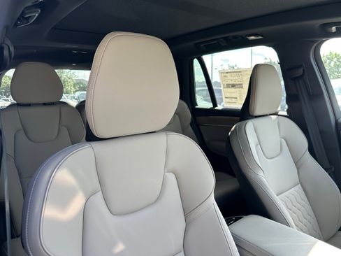 Used 2026 Volvo XC90 B6 Plus w/ Protection Package Premier image 7