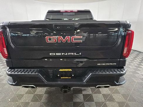 Used 2023 GMC Sierra 1500 Denali w/ Technology Package AWD/4WD image 4