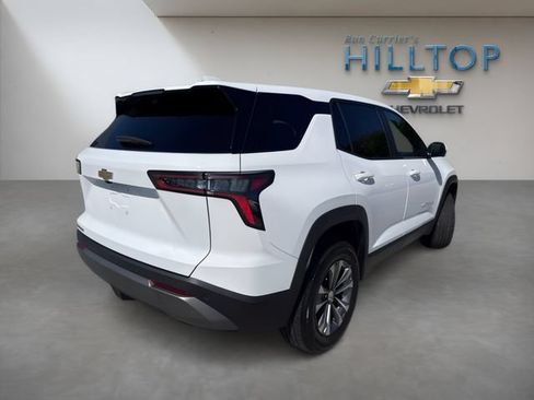Used 2025 Chevrolet Equinox LT w/ Safety and Technology Package FWD image 5