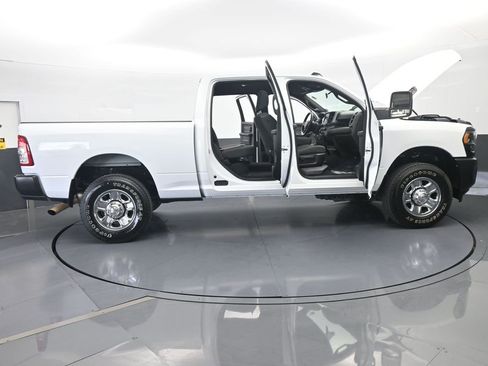 Used 2024 RAM 3500 Tradesman image 67