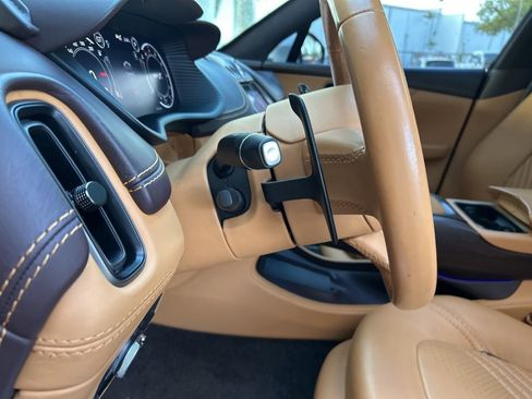 Used 2021 Aston Martin DBX AWD/4WD image 50
