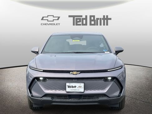 New 2026 Chevrolet Equinox EV LT image 2