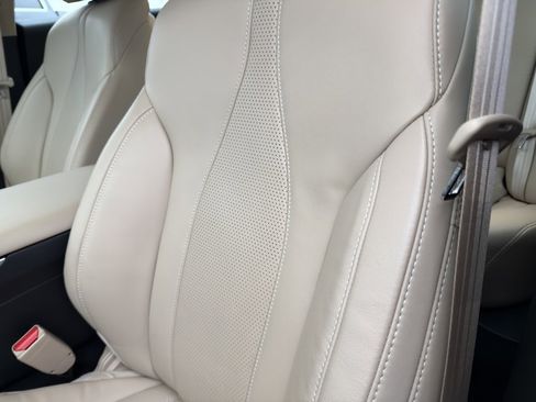 Certified 2025 Acura TLX w/ Technology Package image 16