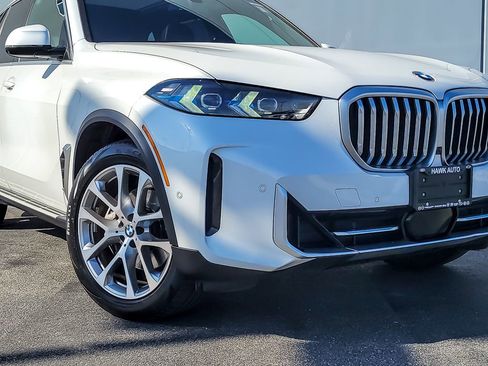 Used 2024 BMW X5 xDrive40i w/ Premium Package AWD/4WD image 2