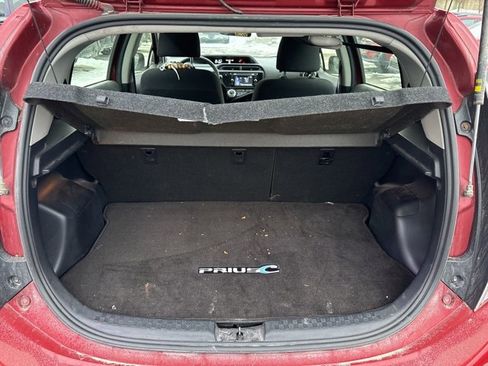 Used 2015 Toyota Prius C Two image 20