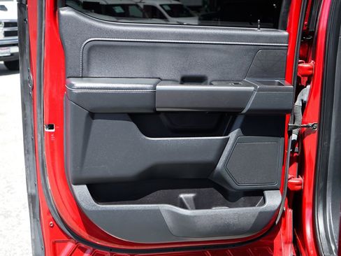 Used 2022 Ford F150 XLT w/ Equipment Group 302A High AWD/4WD image 34