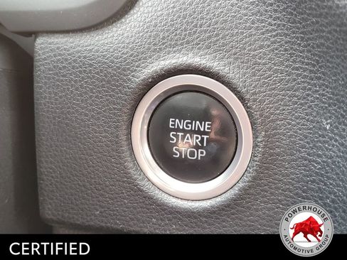 Used 2022 Toyota Tundra SR5 w/ SR5 Convenience Package image 34