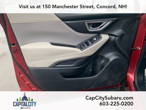 Used 2020 Subaru Forester Premium image 11