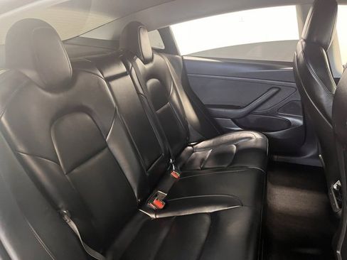 Used 2020 Tesla Model 3 Standard Range Plus image 13
