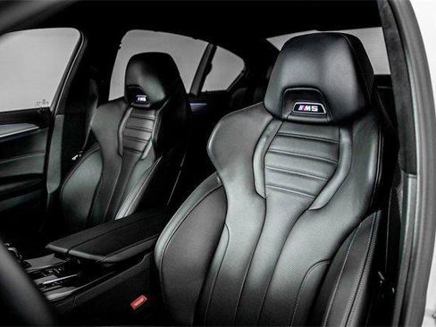 Used 2023 BMW M5 Base w/ Executive Package image 3