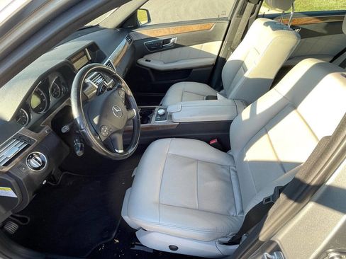 Used 2011 Mercedes-Benz E 350 4MATIC Sedan image 22