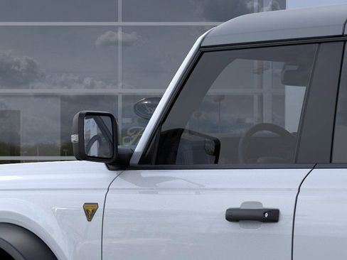 New 2025 Ford Bronco Badlands image 22