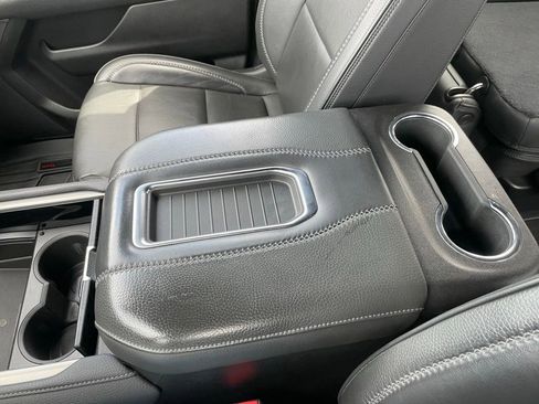 Used 2021 GMC Yukon XL Denali AWD/4WD image 53