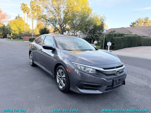 Used 2017 Honda Civic LX image 3