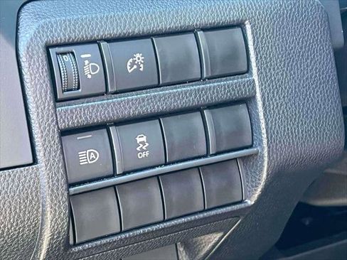 Certified 2026 Toyota Tacoma SR AWD/4WD image 16