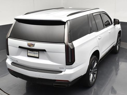 Used 2026 Cadillac Escalade Sport w/ Touring Package AWD/4WD image 29