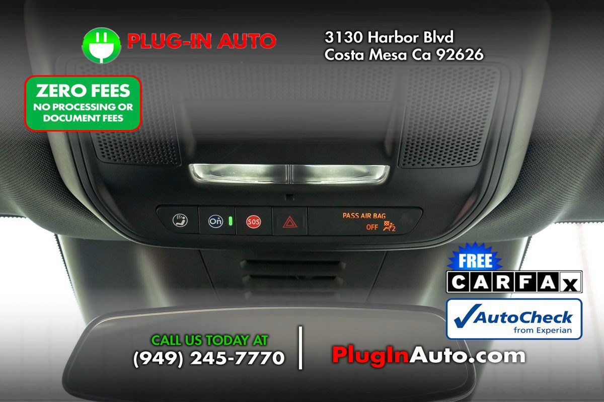 Used 2024 Chevrolet Equinox EV RS FWD image 18