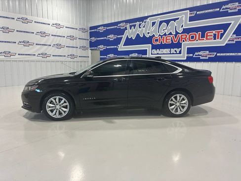 Used 2019 Chevrolet Impala LT FWD image 3