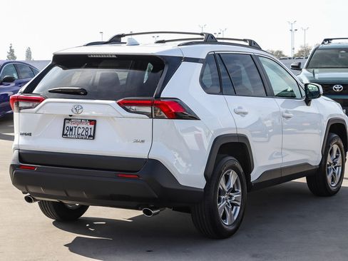 Used 2024 Toyota RAV4 XLE image 7