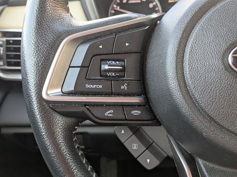 Used 2022 Subaru Outback Limited XT image 19