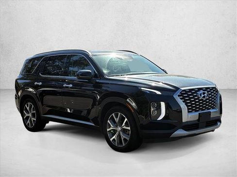 Used 2022 Hyundai Palisade SEL w/ Convenience Package image 3