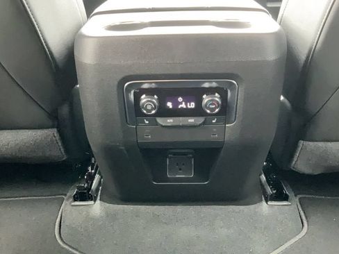 New 2026 Chevrolet Tahoe LT w/ Comfort Package AWD/4WD image 24