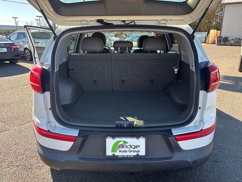 Used 2012 Kia Sportage LX image 18