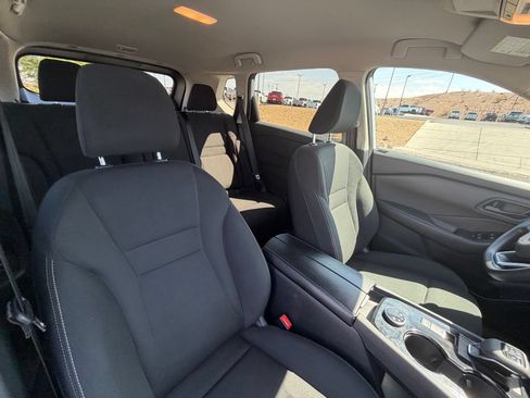 Used 2024 Nissan Rogue S AWD/4WD image 14