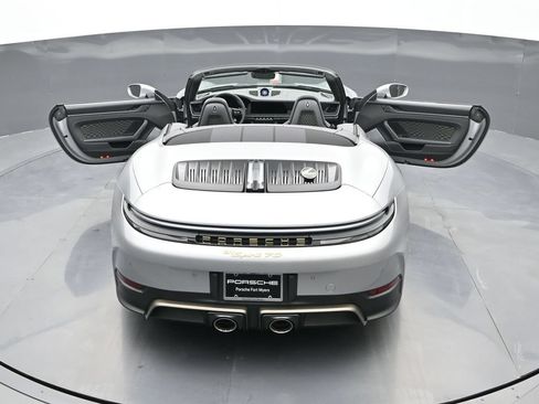 Certified 2026 Porsche 911 Carrera GTS RWD image 27