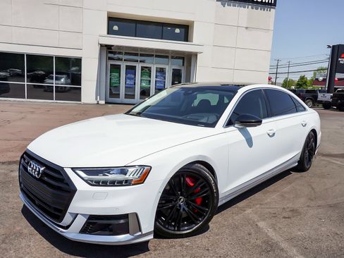 Used 2020 Audi S8 L w/ S8 Executive Package AWD/4WD image 50