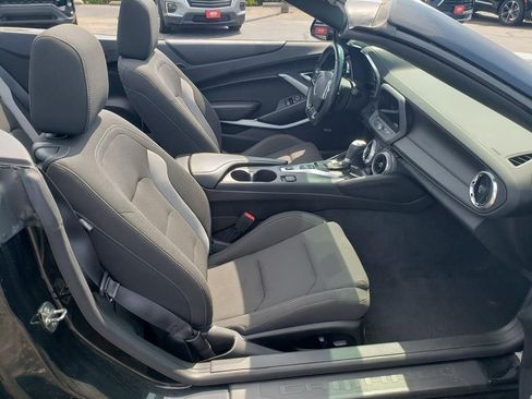Used 2021 Chevrolet Camaro LT image 13