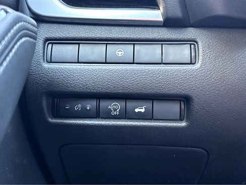 Used 2024 Nissan Rogue SL w/ SL Premium Package AWD/4WD image 15