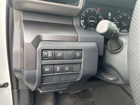 Used 2025 Toyota 4Runner TRD Off-Road image 23